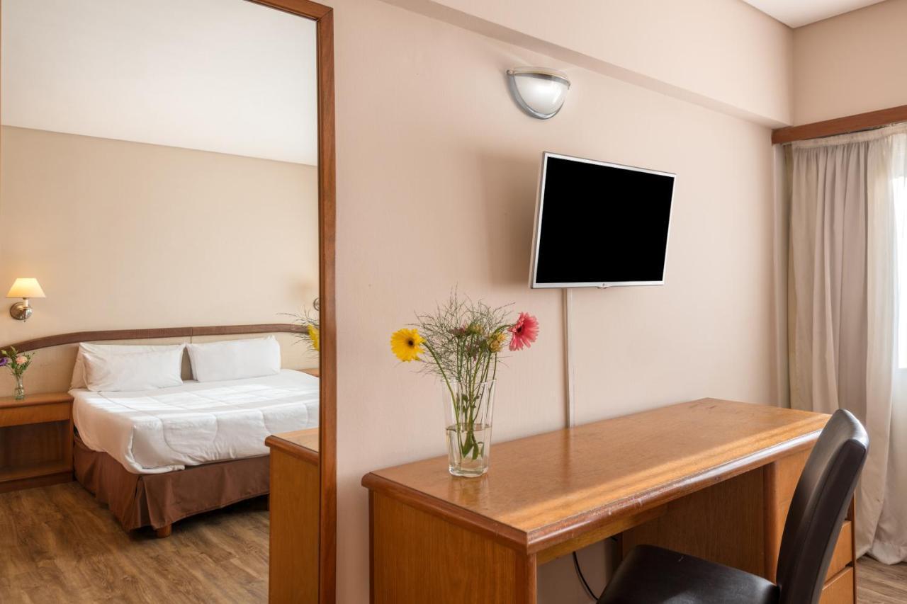 בואנוס איירס Exe Hotel Colon מראה חיצוני תמונה